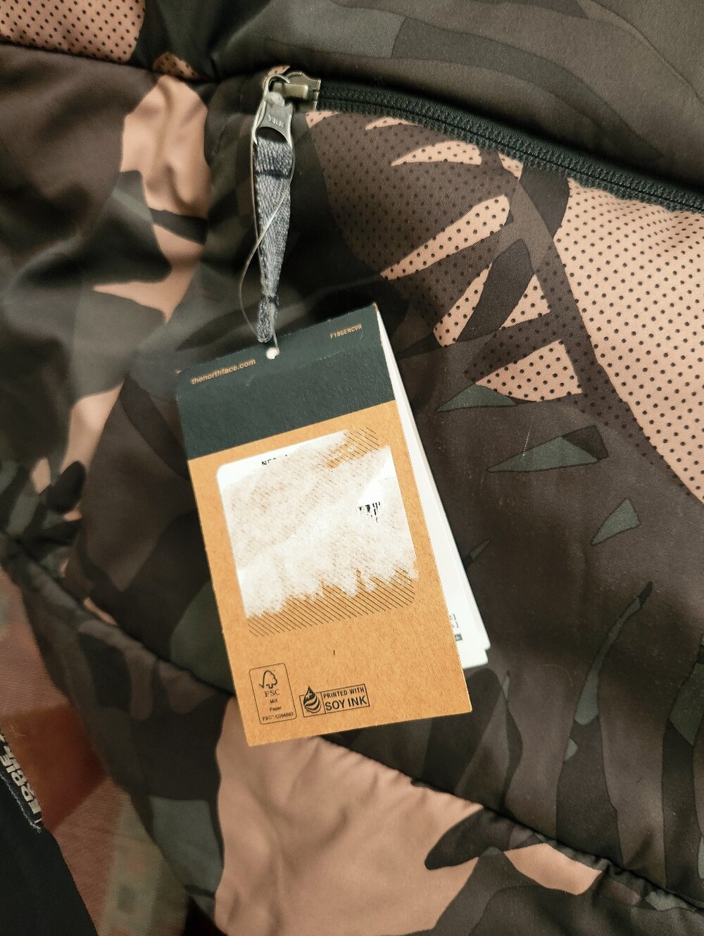 The North Face Fallback Hoodie. Palm Leaf Print - Picture 7 of 11